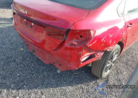 2022 Kia Forte Lxs из США, поврежденный, VIN 3KPF24AD5NE447290